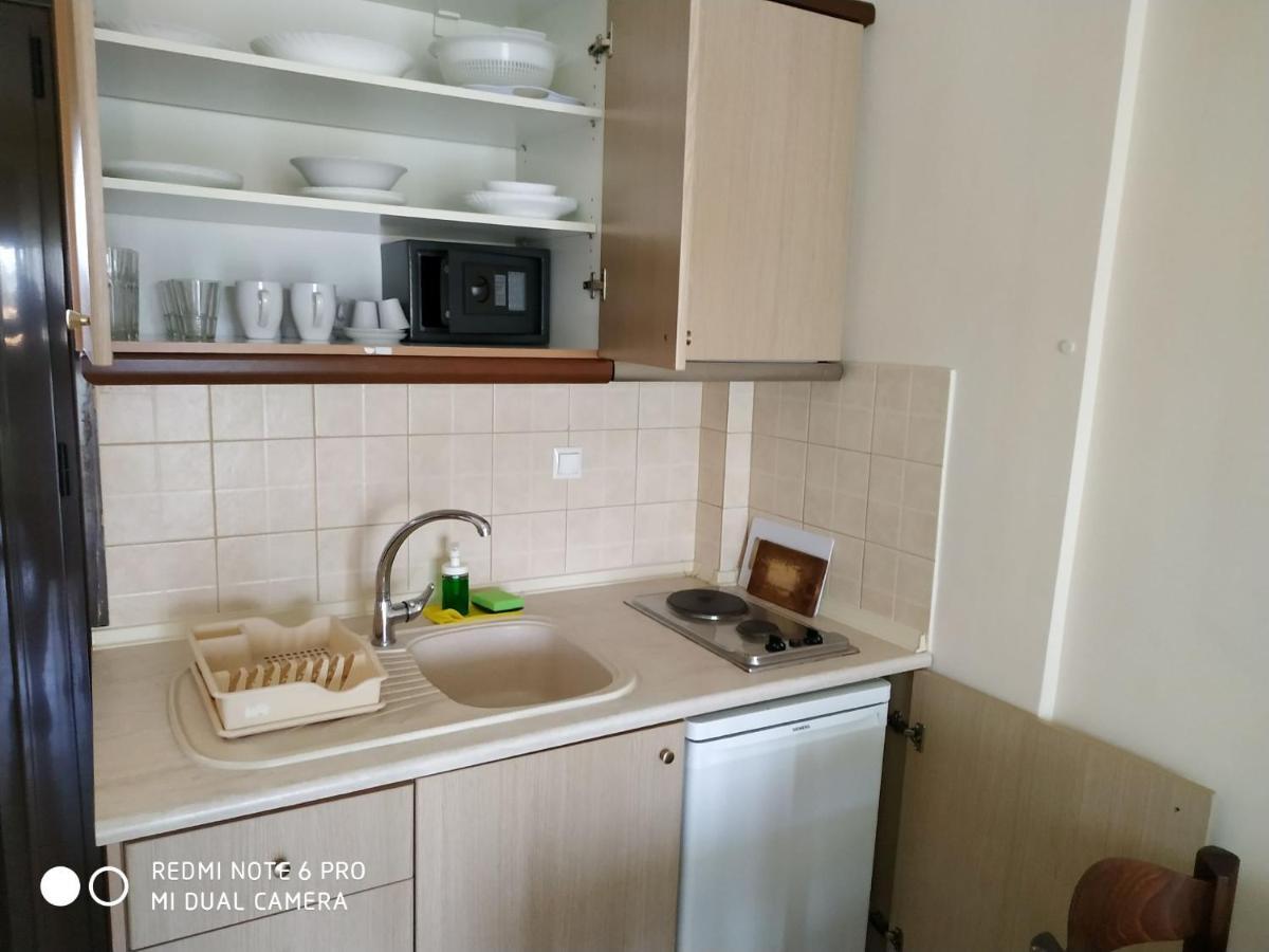 Stella Meri Studios - Apartments Неа Скиони Екстериор снимка